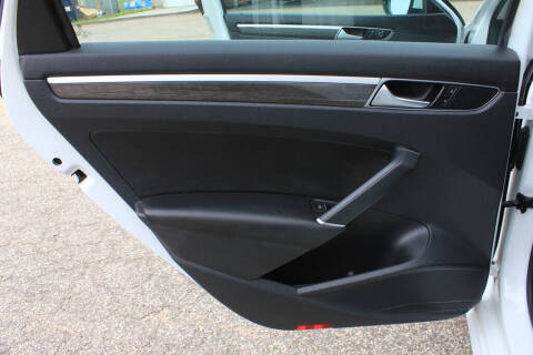 2016 Volkswagen Passat