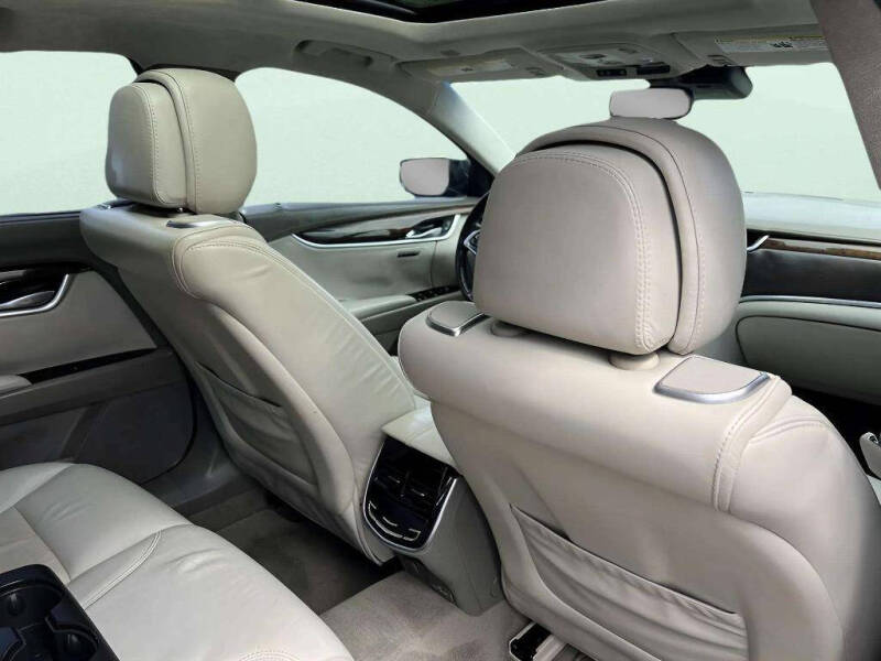 2013 Cadillac XTS Platinum Collection