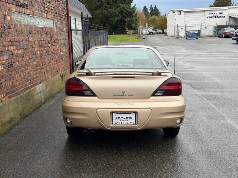 2004 Pontiac Grand Am SE1