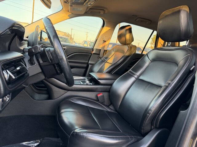 2020 Lincoln Aviator Standard