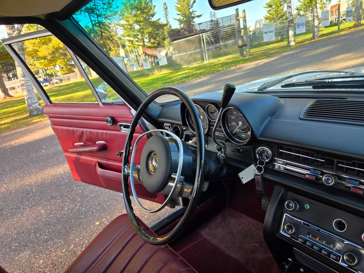 1972 Mercedes-Benz 220 157