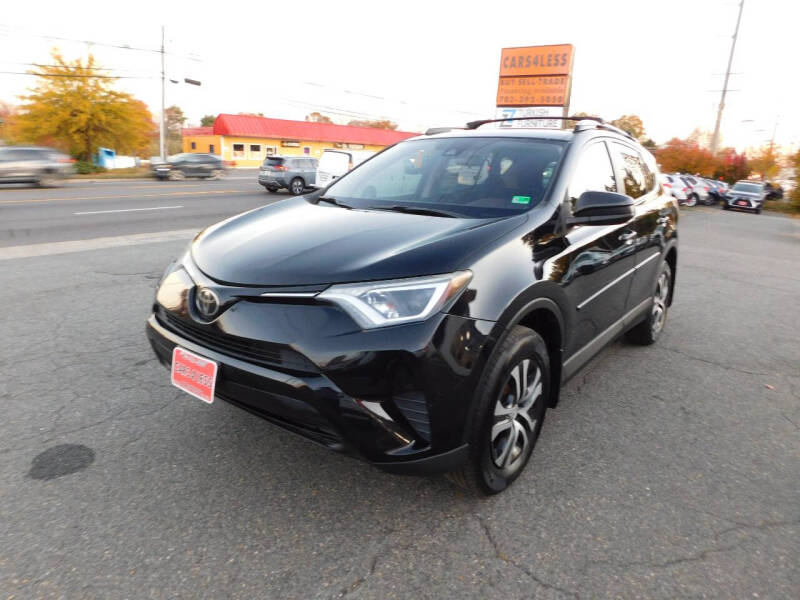 2017 Toyota RAV4 LE's photo