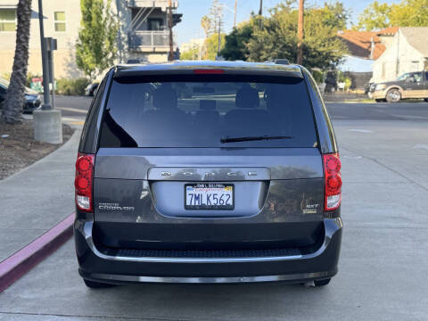 2015 Dodge Grand Caravan SXT Plus