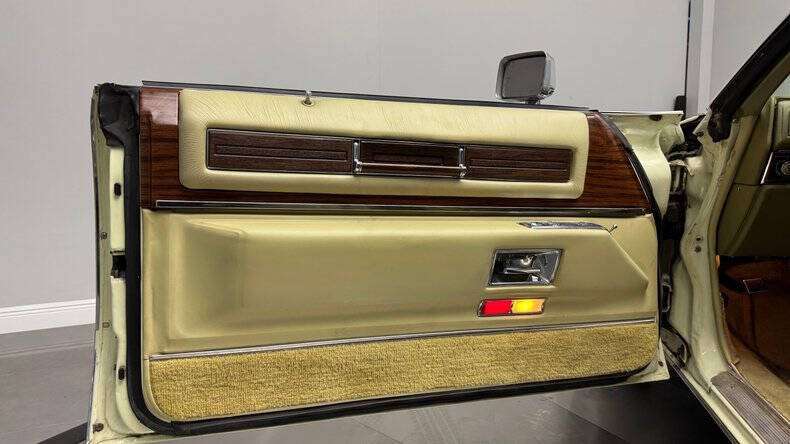 1976 Cadillac DeVille