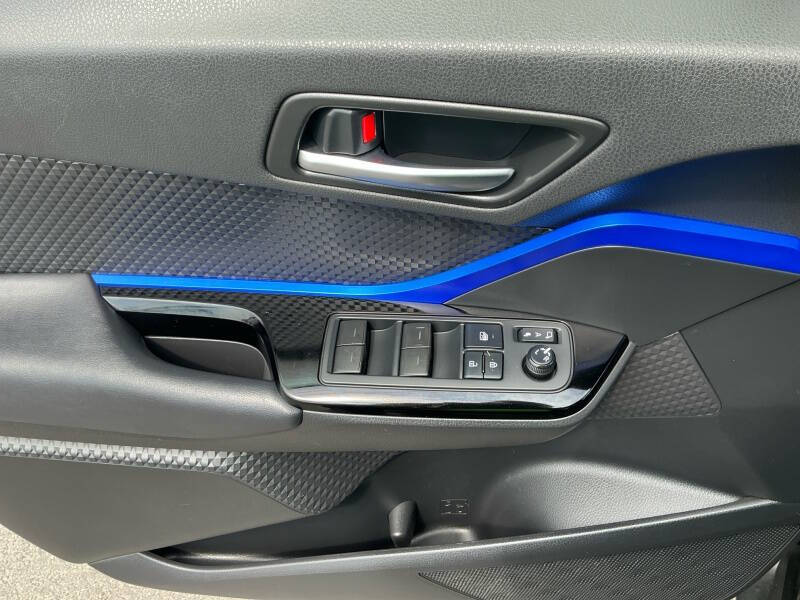 2021 Toyota C-HR XLE