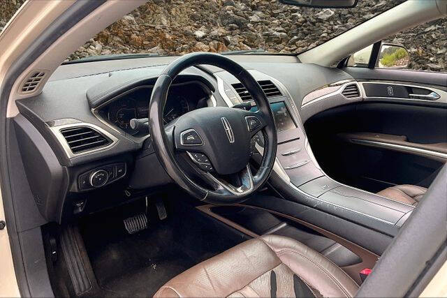 2016 Lincoln MKZ