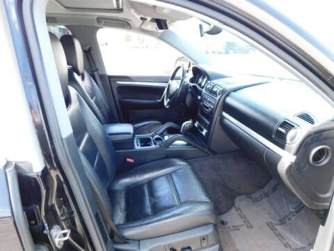 2005 Porsche Cayenne Tiptronic
