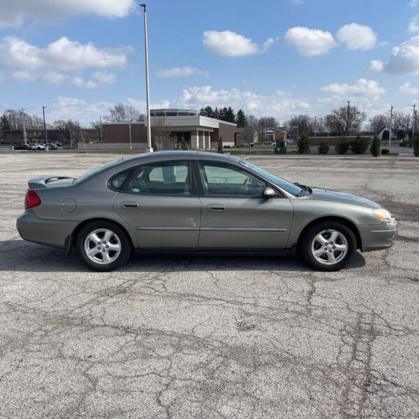 2003 Ford Taurus SES