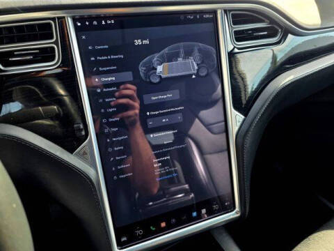 2017 Tesla Model X 75D