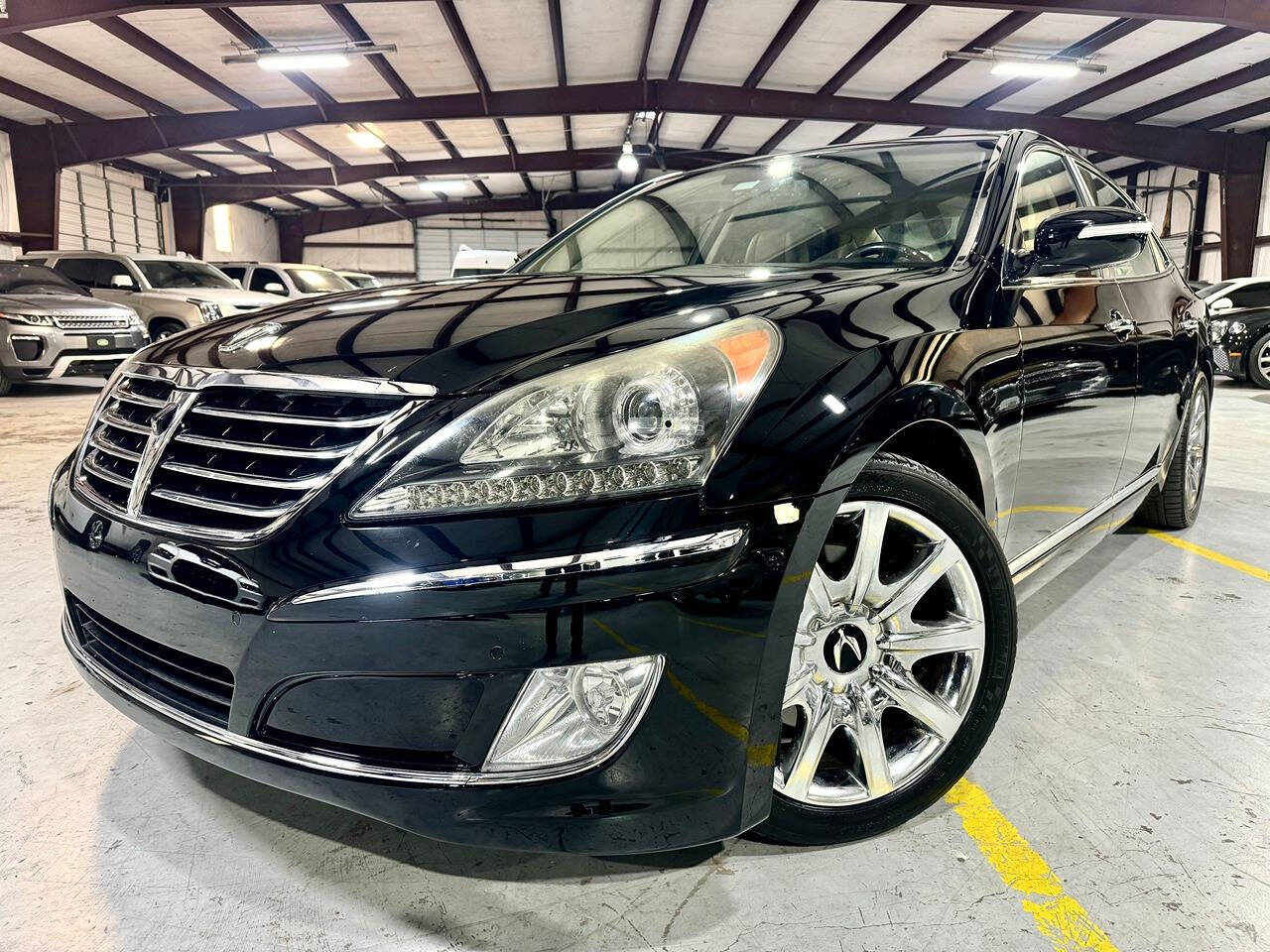 2011 Hyundai Equus for sale at Carnival Car Company in Victoria, TX