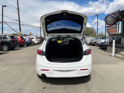 2013 Mazda MAZDA3 i Touring