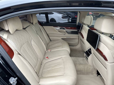 2017 BMW 7 Series ALPINA B7 xDrive