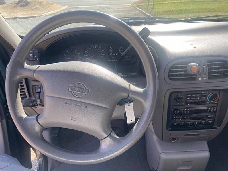 1997 Nissan Quest XE