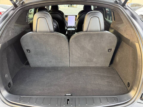 2020 Tesla Model X Long Range Plus