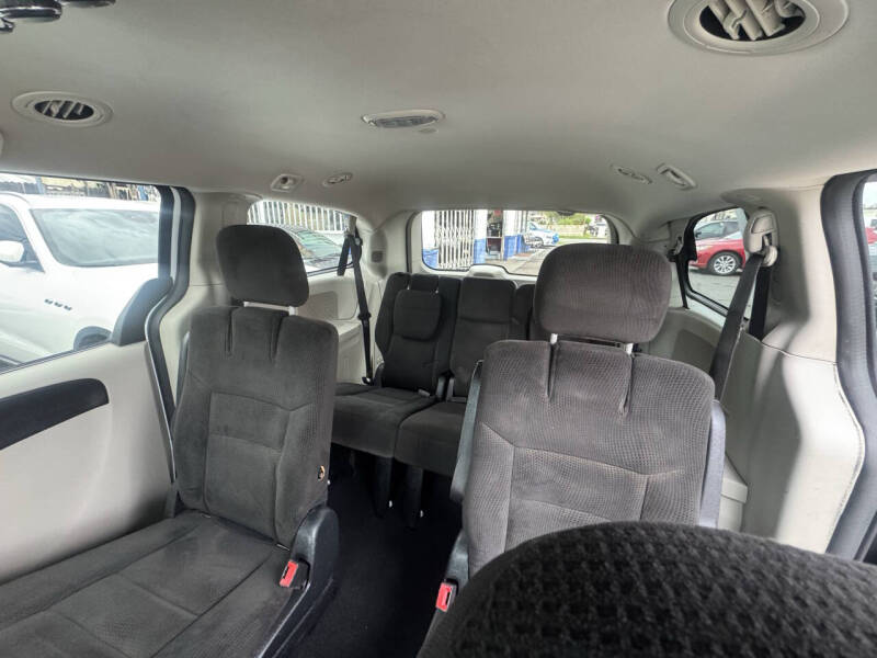 2019 Dodge Grand Caravan SE