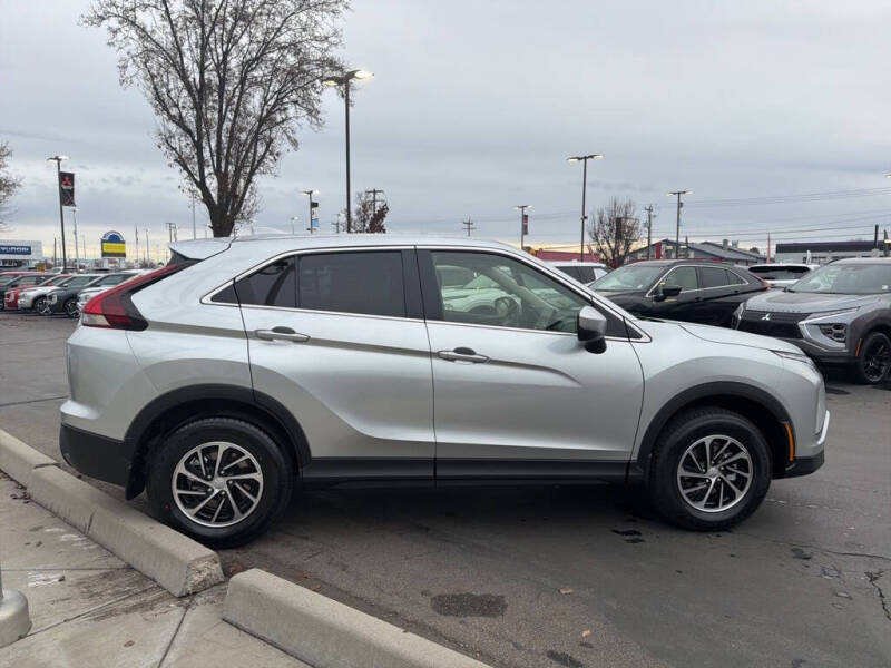 2026 Mitsubishi Eclipse Cross ES