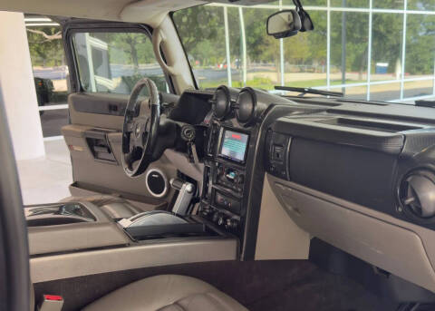 2004 HUMMER H2