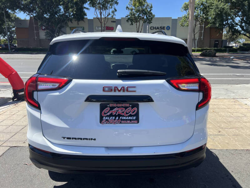 2024 GMC Terrain SLE