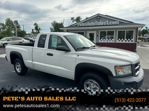 2009 Dodge Dakota for sale at PETE'S AUTO SALES LLC - Middletown in Middletown OH