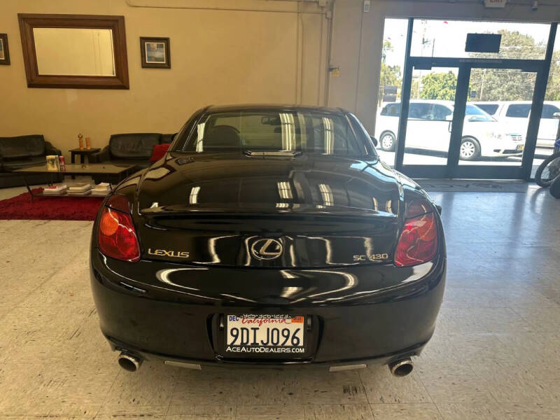 2005 Lexus SC 430