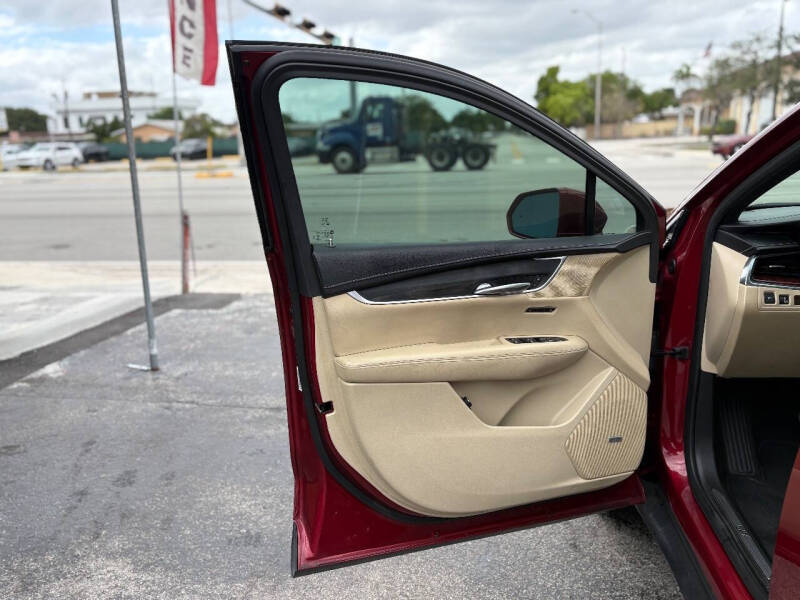 2019 Cadillac XT5 Luxury