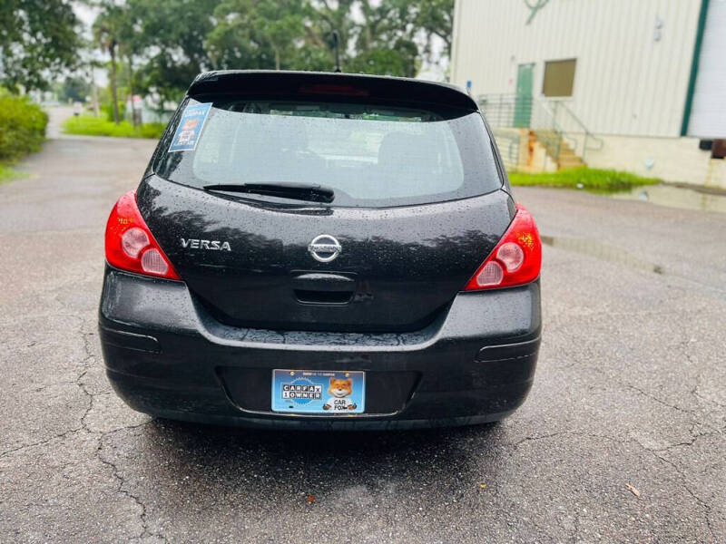2012 Nissan Versa 1.8 S