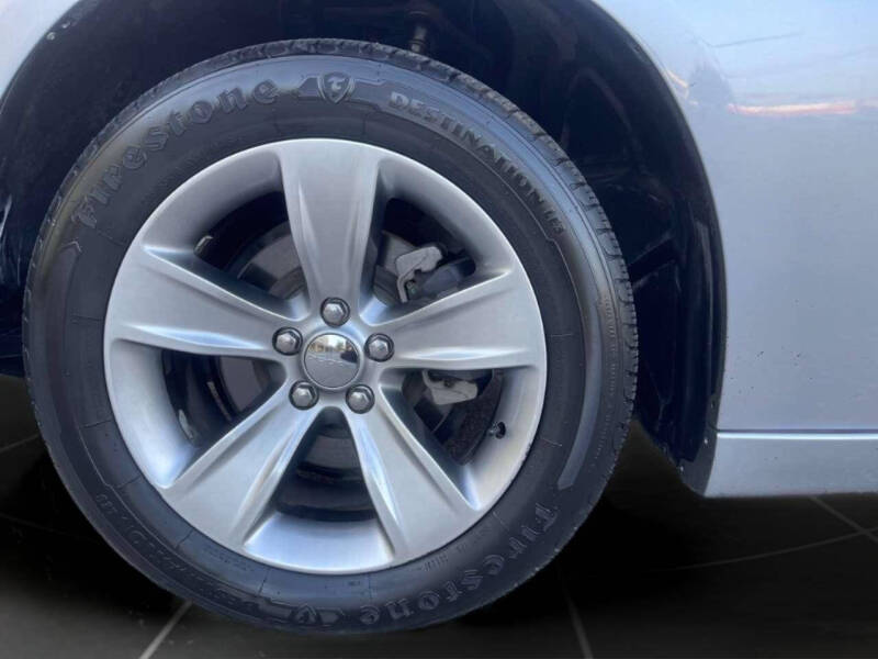 2016 Dodge Charger SXT