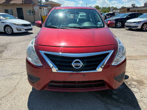 2018 Nissan Versa S Plus