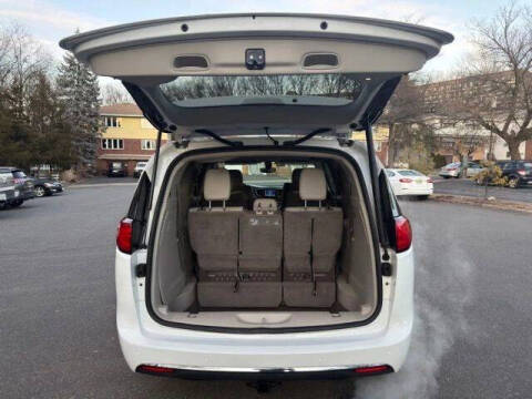 2018 Chrysler Pacifica Touring L