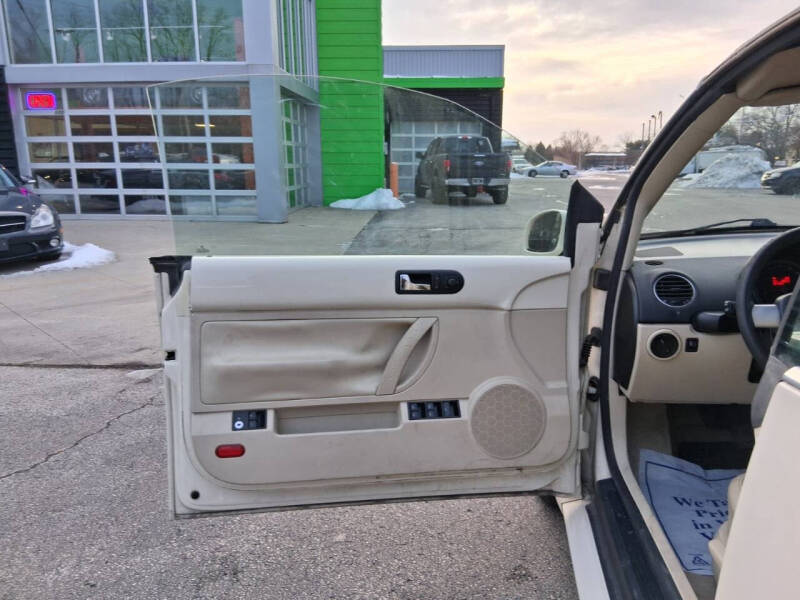 2008 Volkswagen New Beetle Convertible S