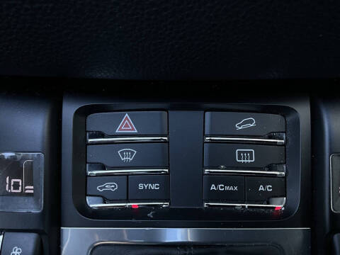 2017 Porsche Macan S