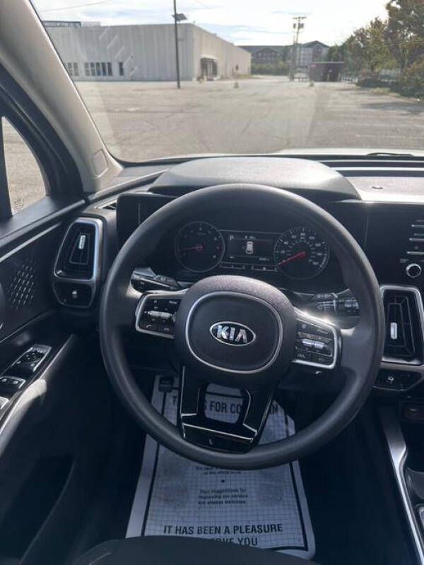 2021 Kia Sorento LX