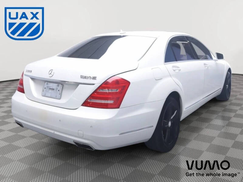 2011 Mercedes-Benz S-Class S 550