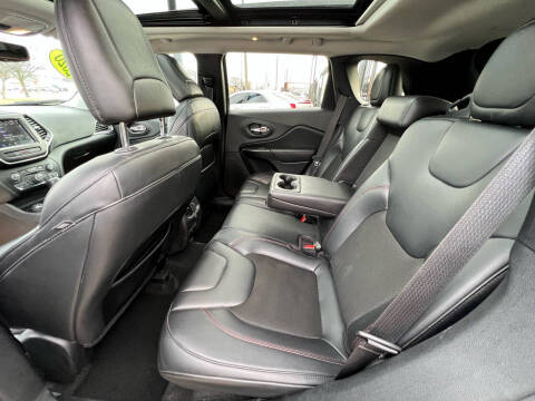 2020 Jeep Cherokee Trailhawk