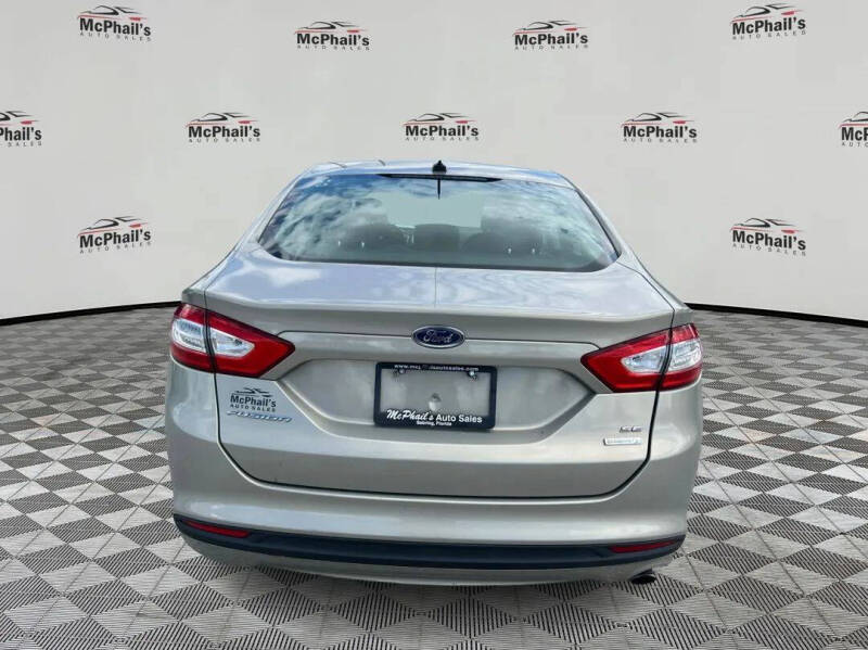 2015 Ford Fusion SE