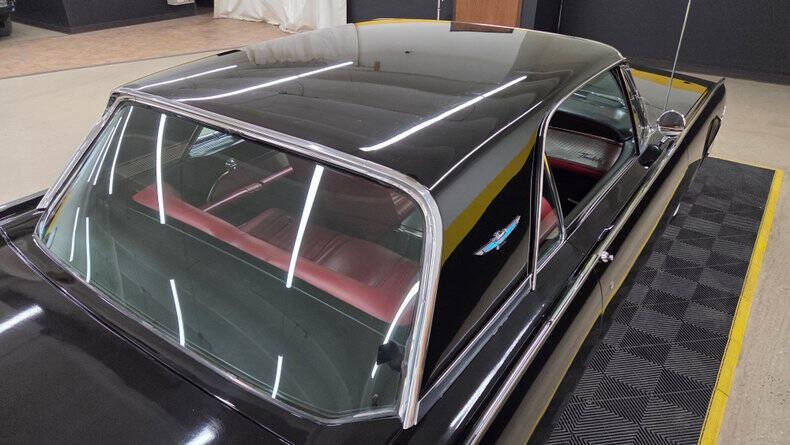 1962 Ford Thunderbird