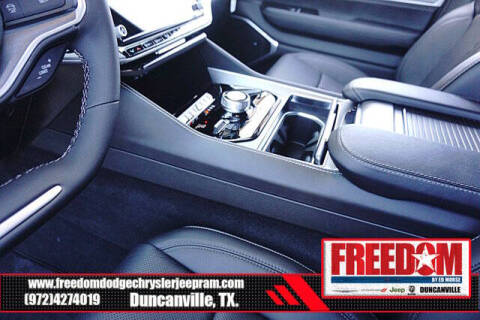 2025 Jeep Wagoneer L Carbide