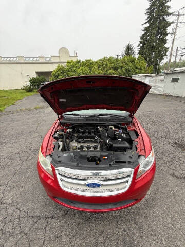 2012 Ford Taurus SEL