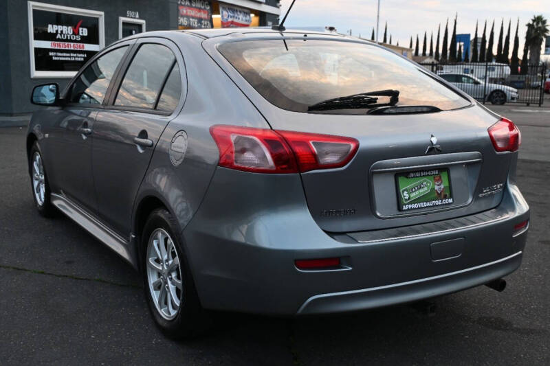2014 Mitsubishi Lancer Sportback ES