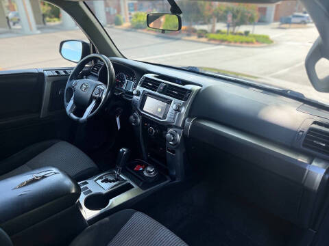 2017 Toyota 4Runner SR5