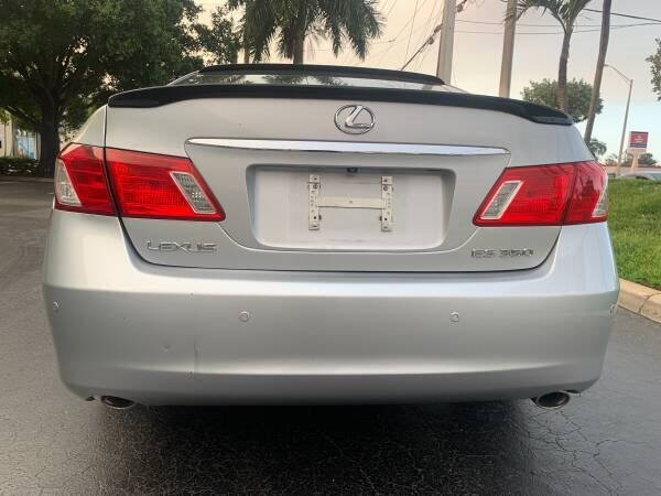 2008 LEXUS ES Sedan