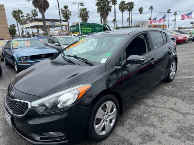 2016 Kia Forte5 LX