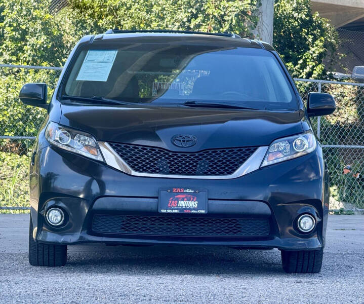 2017 Toyota Sienna