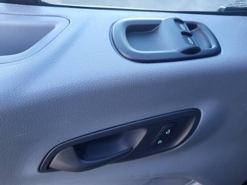 2019 Ford Transit 150 XL