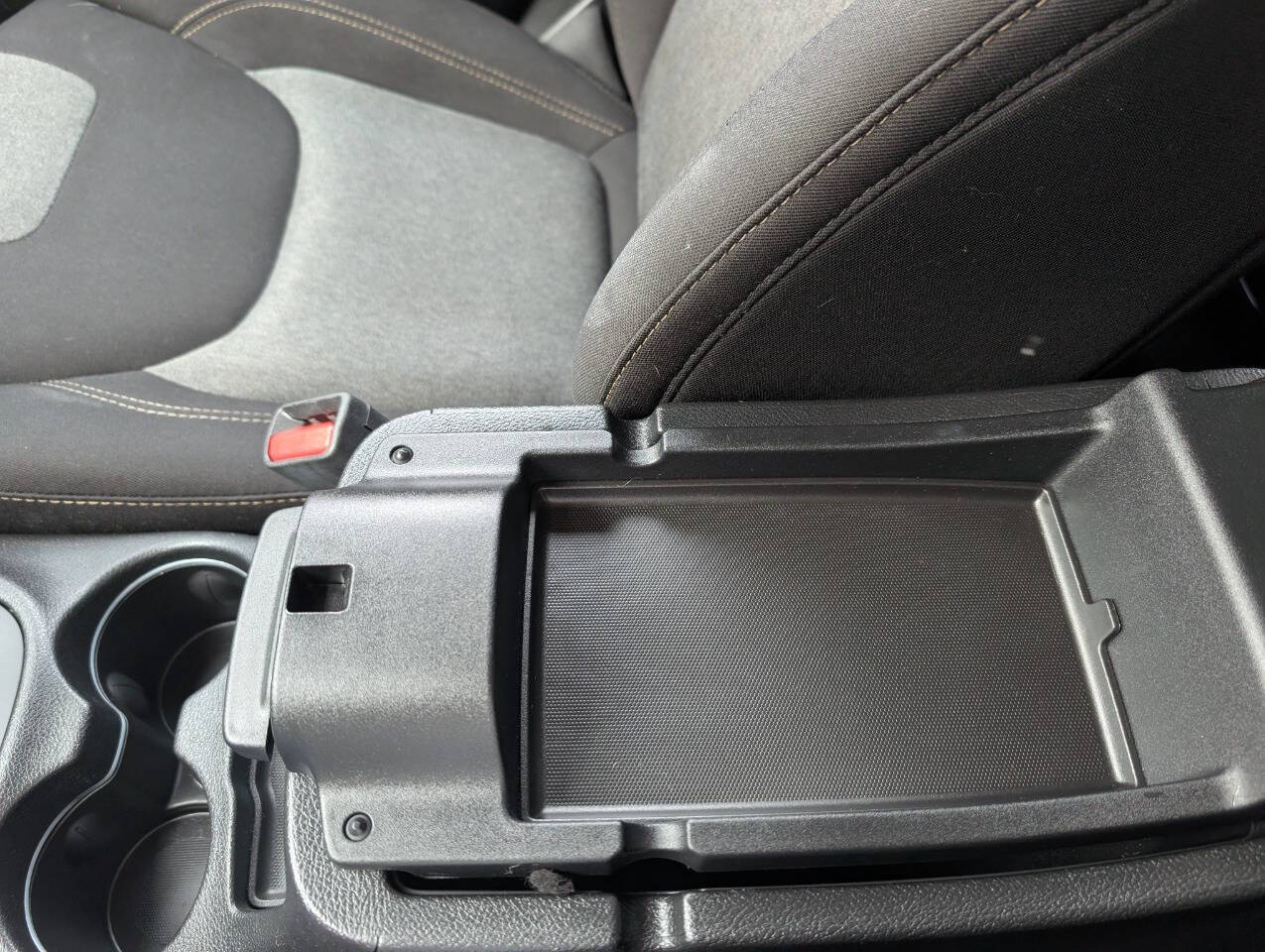 used 2017 Jeep Cherokee car, priced at $10,799