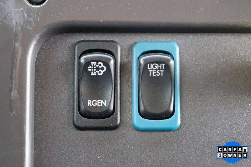 2018 Freightliner M2 106