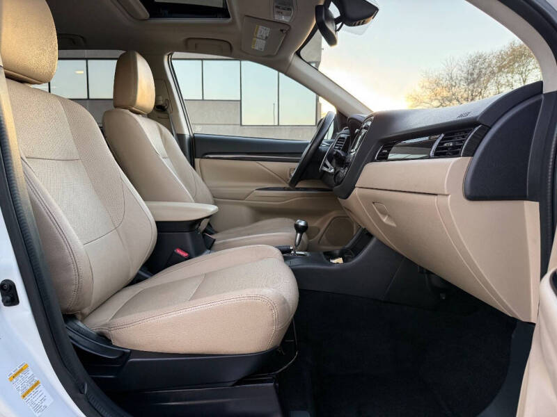 2016 Mitsubishi Outlander GT