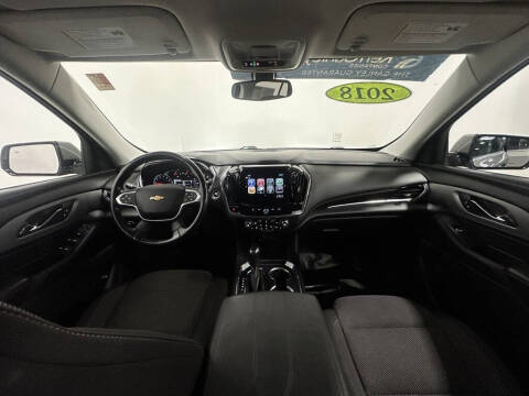 2018 Chevrolet Traverse LT Cloth