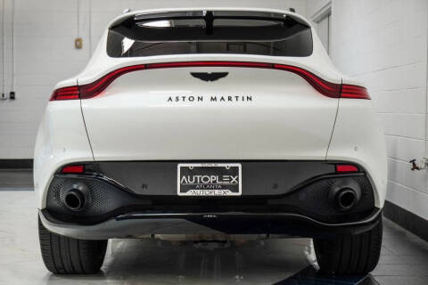 2021 Aston Martin DBX