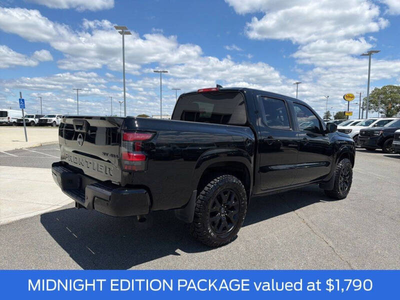 2023 Nissan Frontier SV